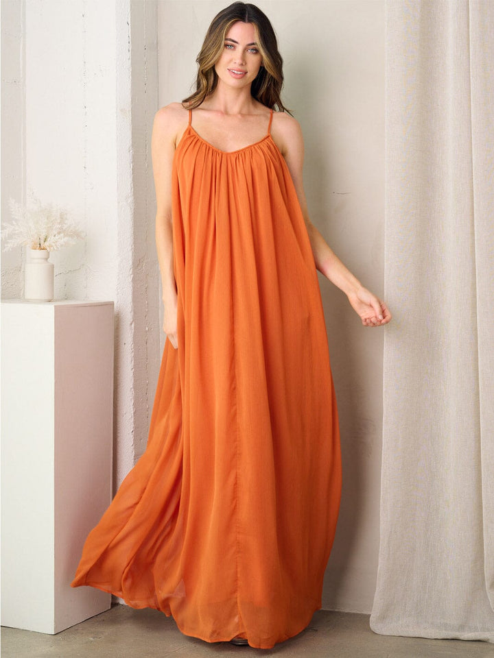 WOMEN'S SLEEVELESS V-NECK SOLID MAXI DRESS