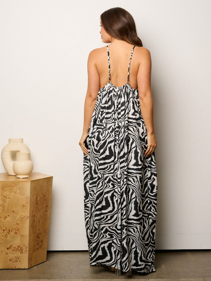 WOMEN'S SLEEVELESS V-NECK ANIMAL PRINT MAXI DRESS
