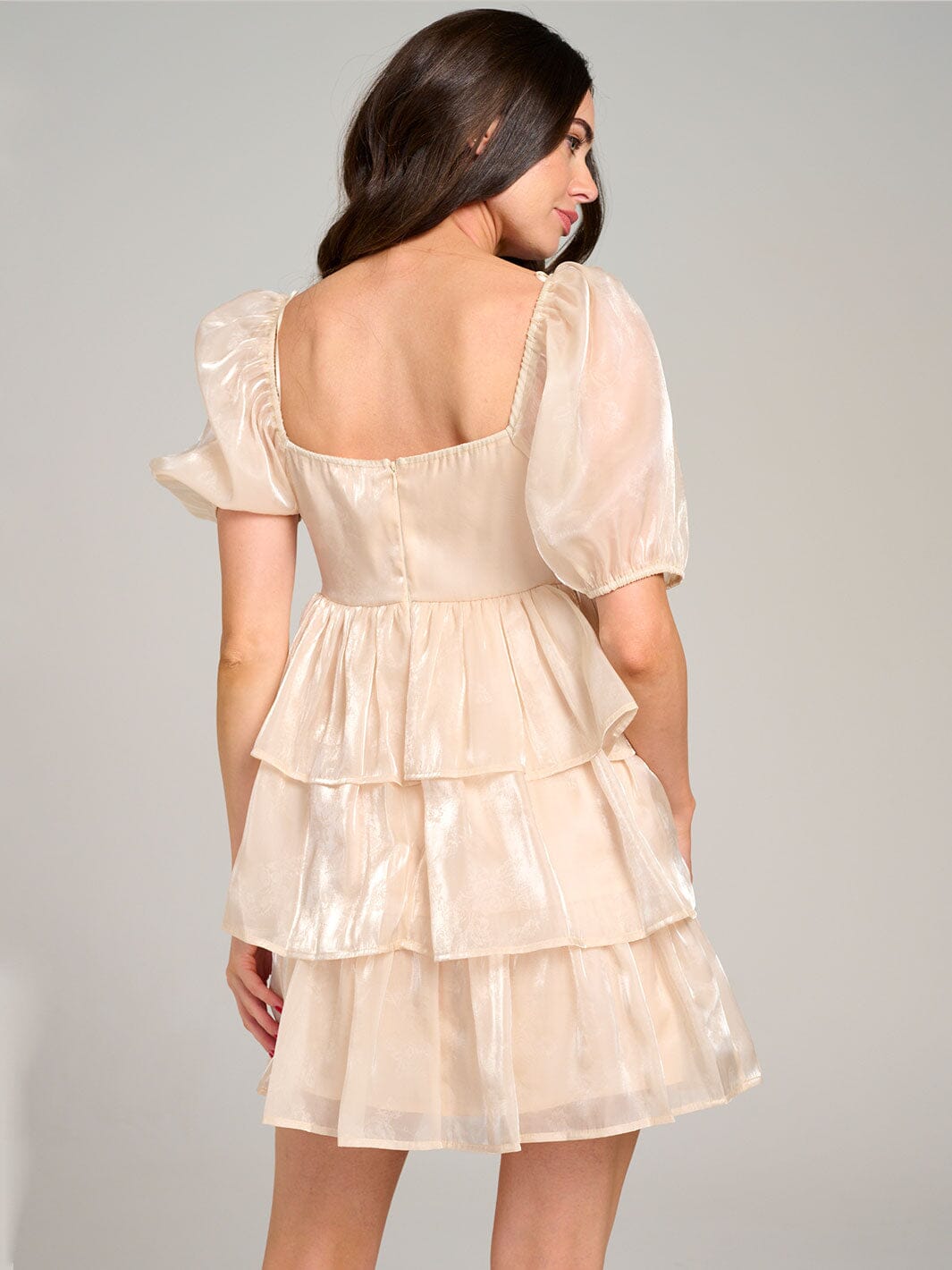 WOMEN'S SHORT PUFF SLEEVE SQUARE NECK TIERED RUFFLE MINI DRESS