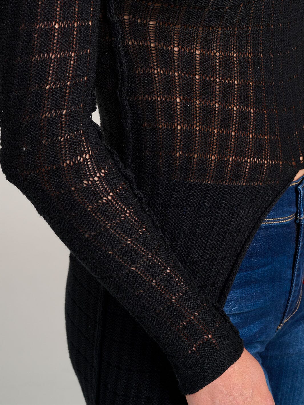 WOMEN'S LONG SLEEVE HIGH-LOW KNIT TOP