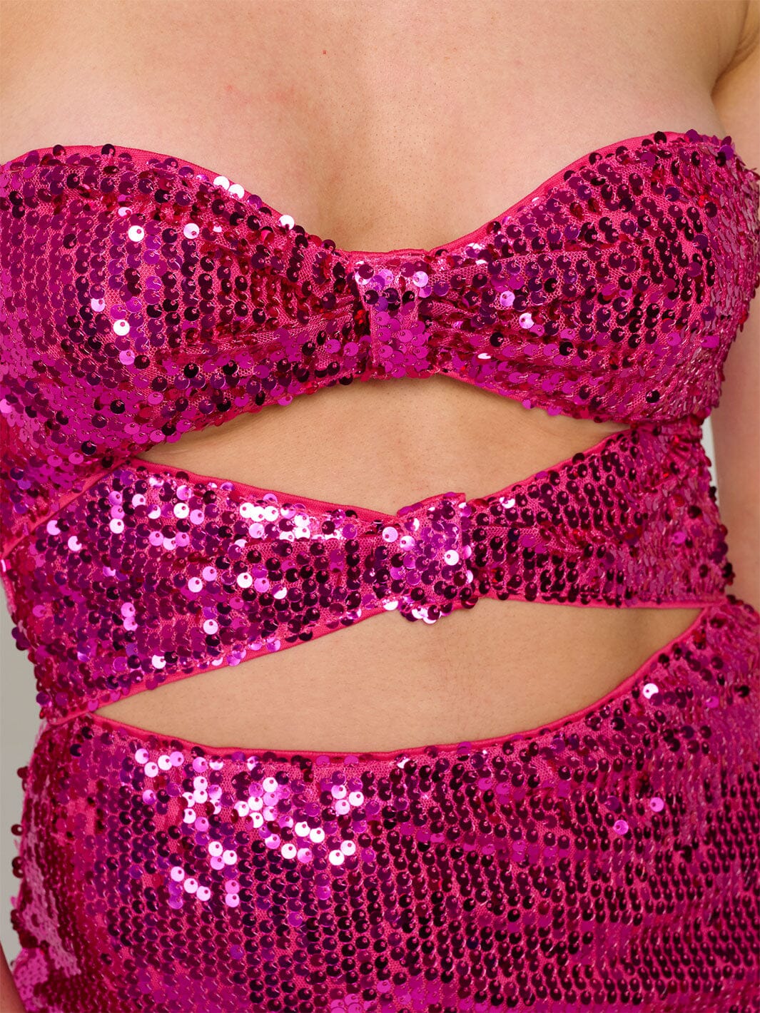 WOMEN'S SLEEVELESS CUT OUT SEQUINS BODYCON MINI DRESS