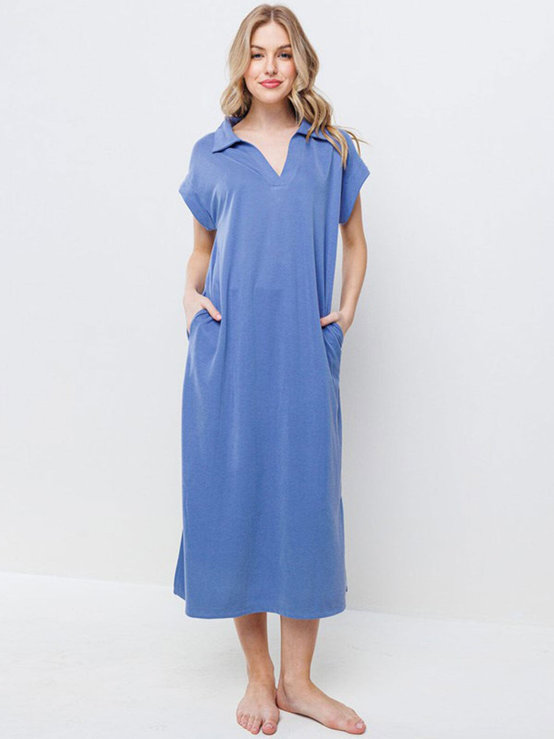 WOMEN'S SHORT SLEEVE V-NECK SIDE SLIT FRONT POCKET LOOSE FIT MAXI DRESS