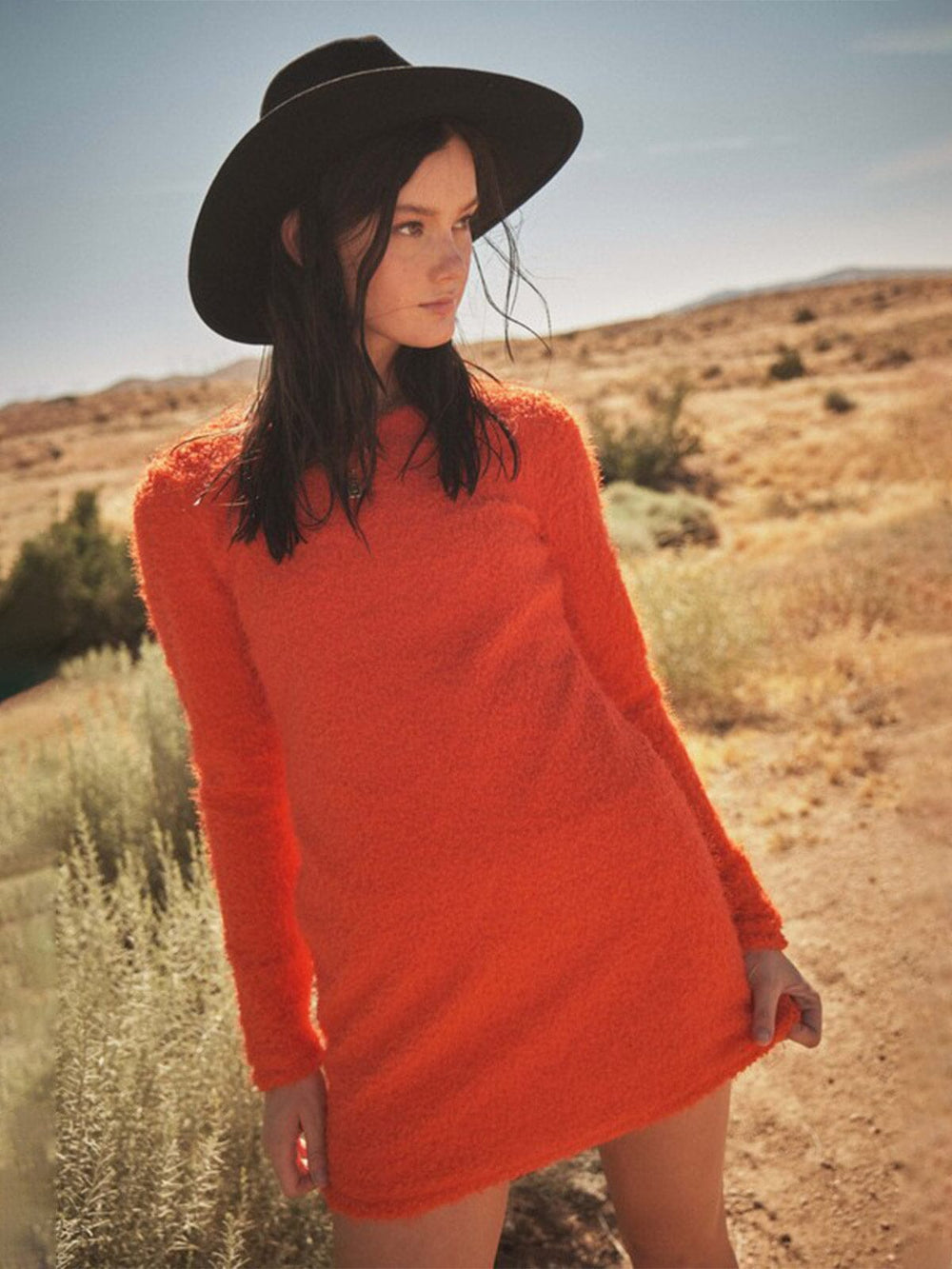 WOMEN'S LONG SLEEVE BODYCON FUZZY MINI DRESS