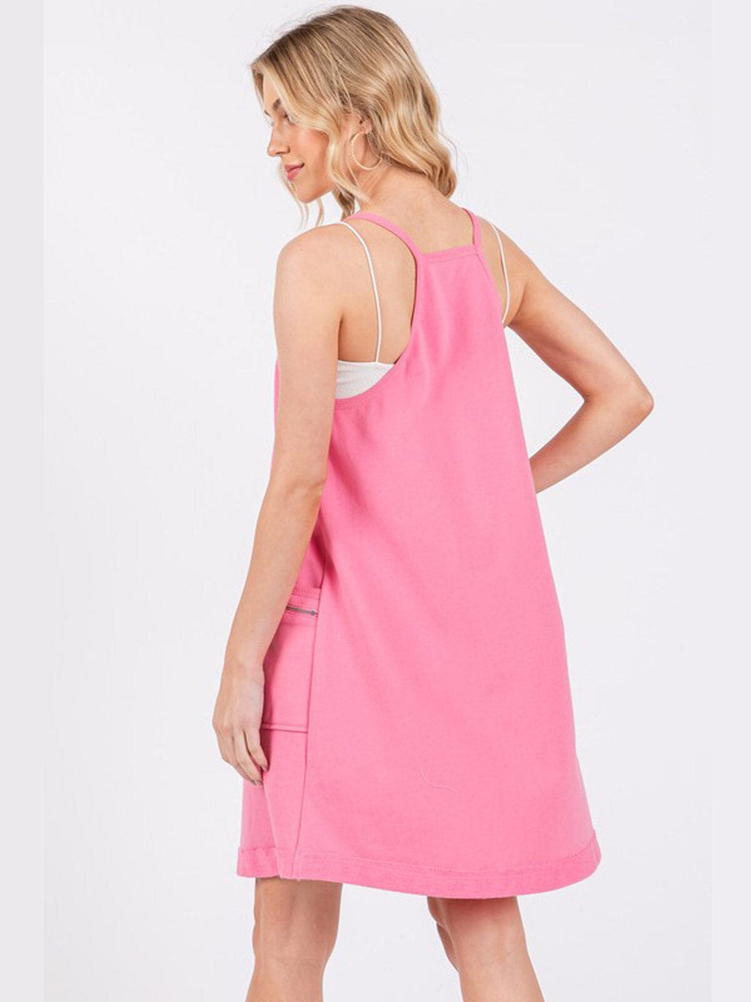 WOMEN'S SLEEVELESS FRONT POCKET MINI DRESS