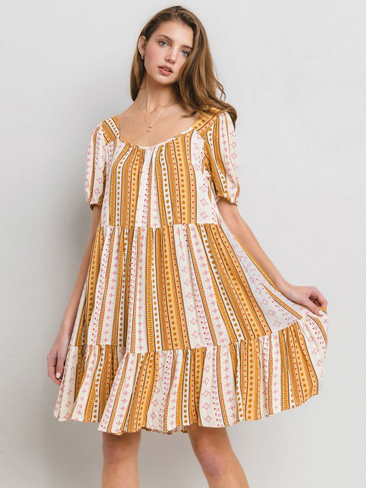 WOMEN'S SHORT SLEEVE TIERED FRONT POCKETS MULTI PRINT TUNIC MINI DRESS