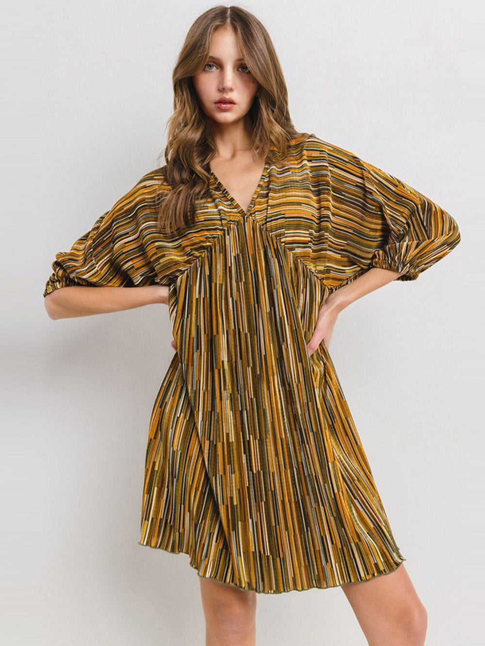 WOMEN'S SHORT SLEEVE V-NECK MULTI TUNIC MINI DRESS