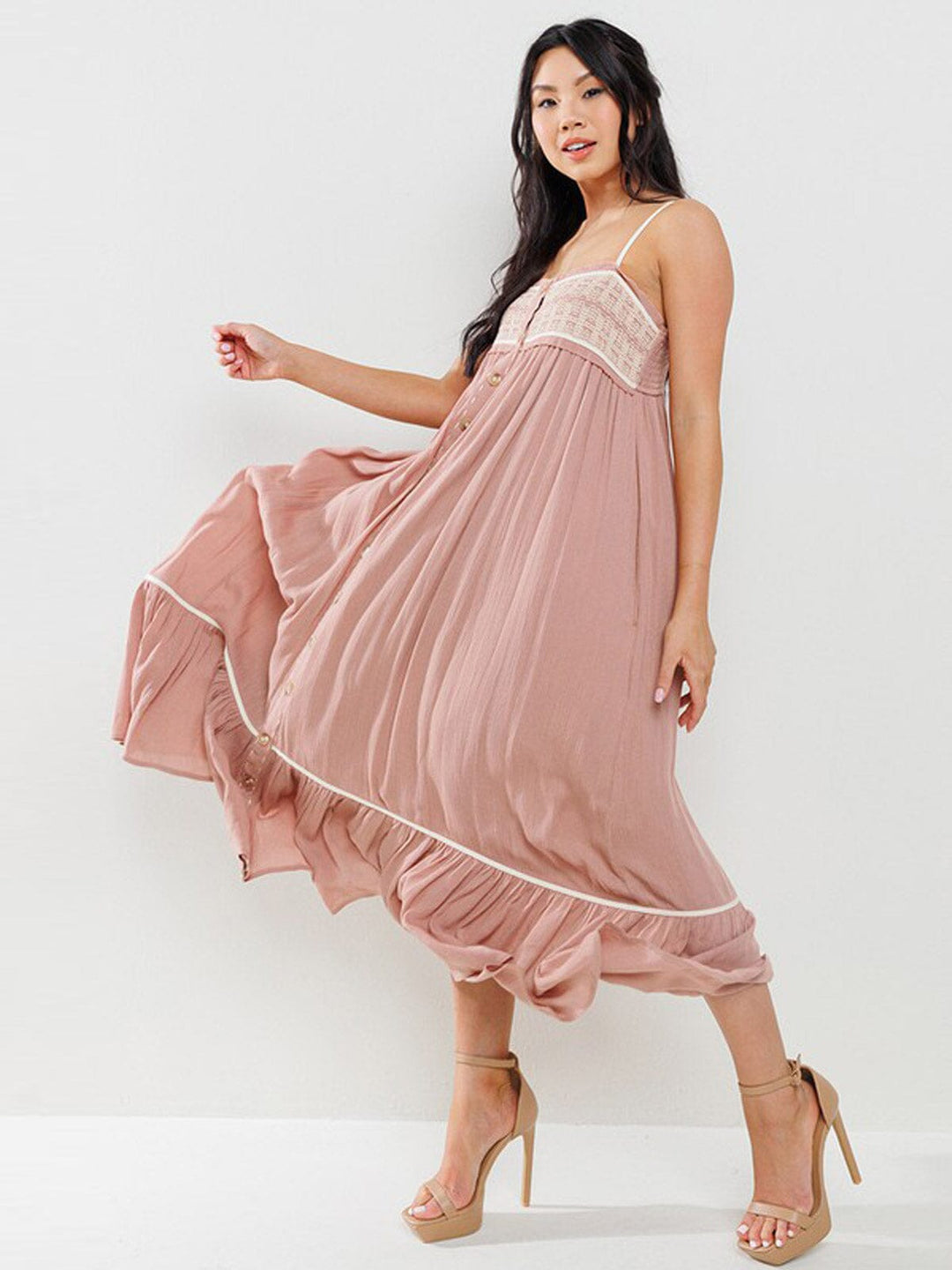WOMEN'S SLEEVELESS SMOCK DETAILED RUFFLE BOTTOM HEM MAXI DRESS