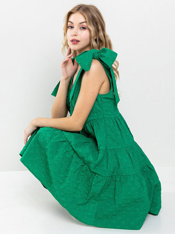 WOMEN'S SLEEVELESS V-NECK POCKETS TIERED MINI DRESS