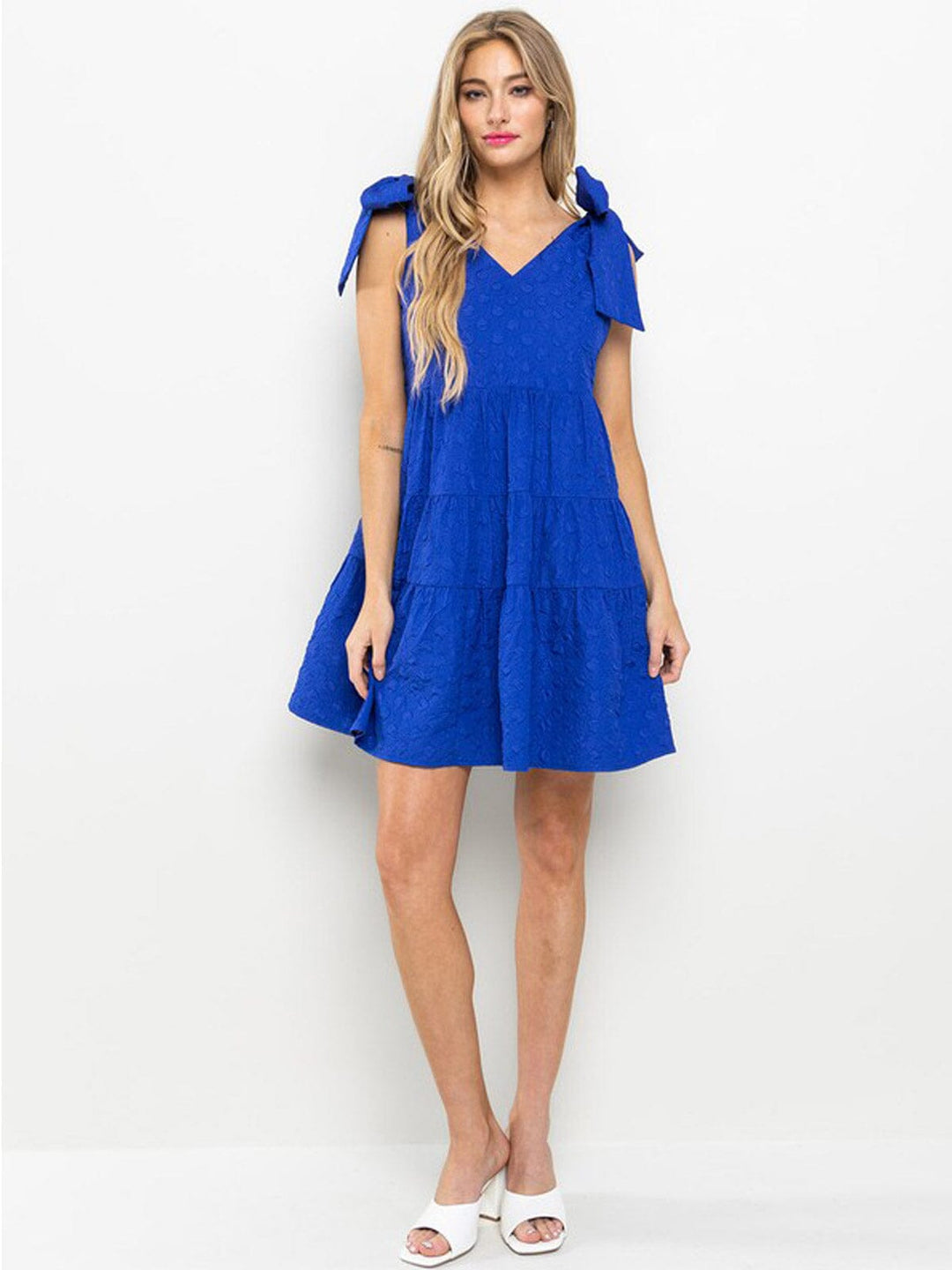 WOMEN'S SLEEVELESS V-NECK POCKETS TIERED MINI DRESS