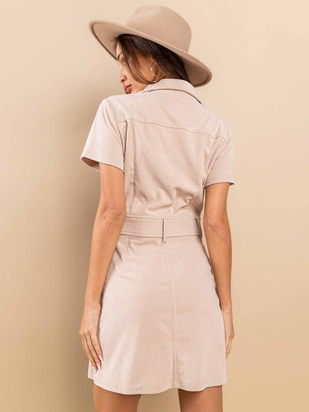 WOMEN'S SHORT SLEEVE ZIP UP POCKETS CORDUROY MINI DRESS