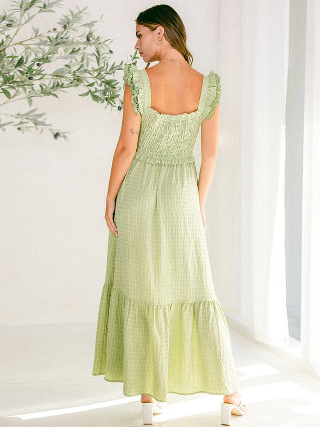 WOMEN'S SLEEVELESS RUCHED POCKETS TIERED MAXI DRESS