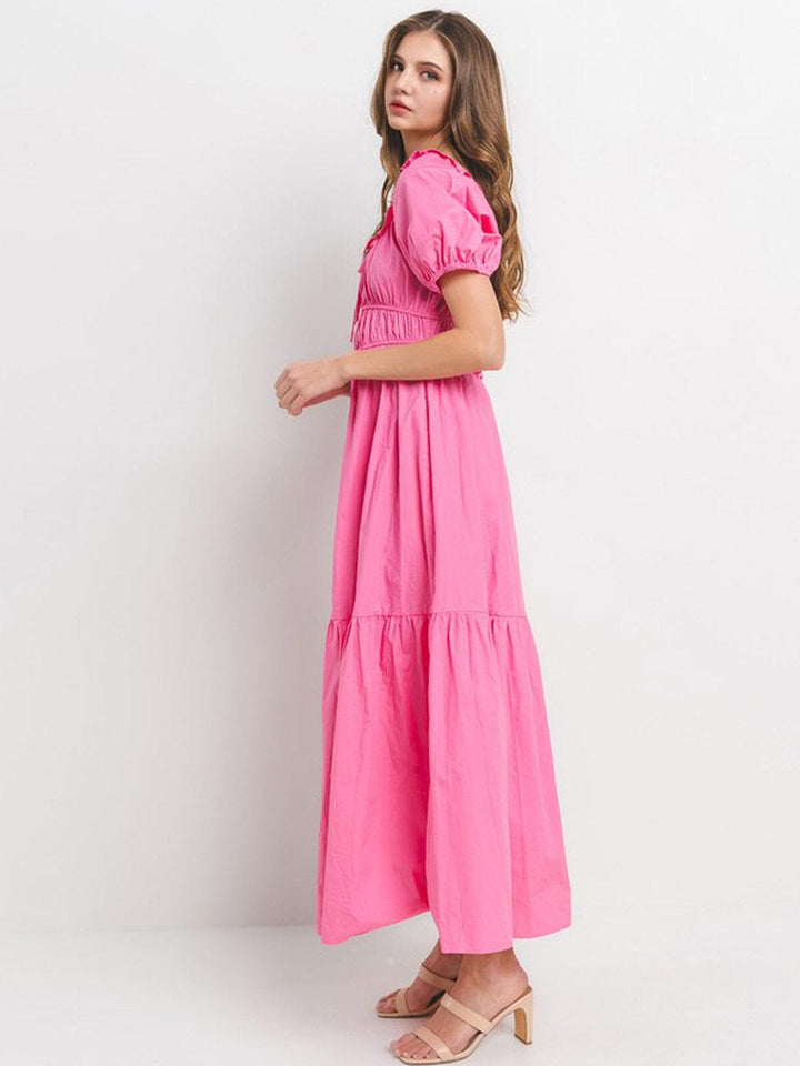 WOMEN'S SHORT PUFF SLEEVE ELASTIC WAIST TIERED MAXI DRESS