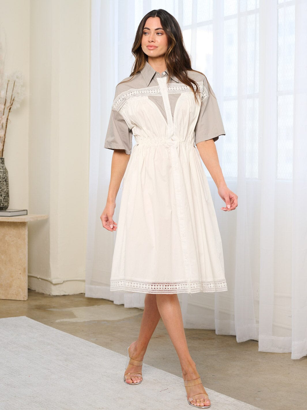 WOMEN'S SHORT SLEEVE BUTTON UP ELASTIC WAIST TRIM DETAILED MIDI DRESS