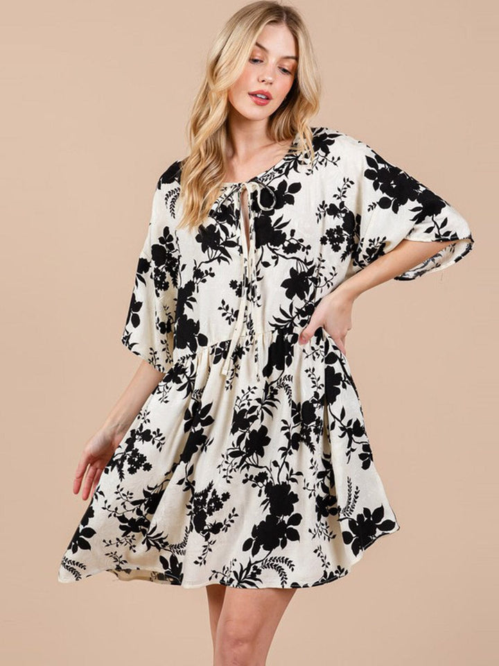 WOMEN'S SHORT SLEEVE LOOSE FIT FLORAL MINI DRESS