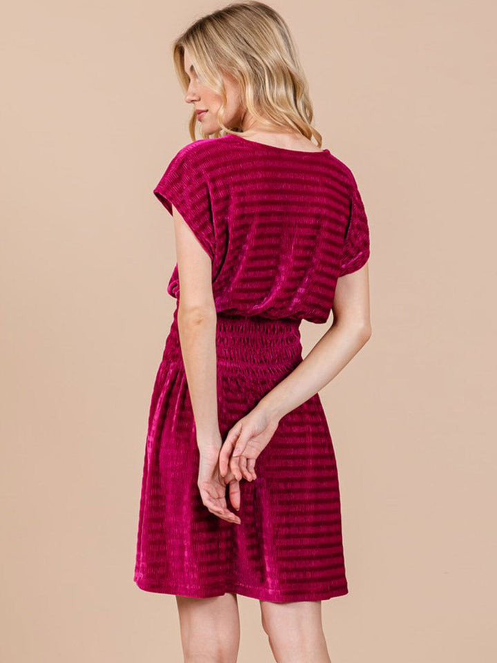 WOMEN'S SHORT SLEEVE V-NECK SMOCK WAIST VELVET MINI DRESS