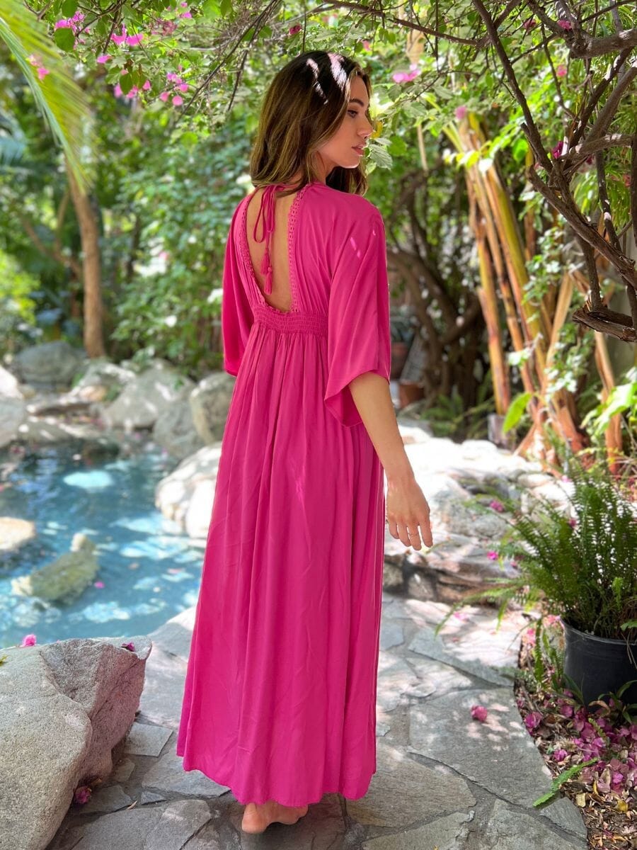 WOMEN'S 3/4 SLEEVE V-NECK TRIM DETAILED OPEN BACK MAXI DRESS