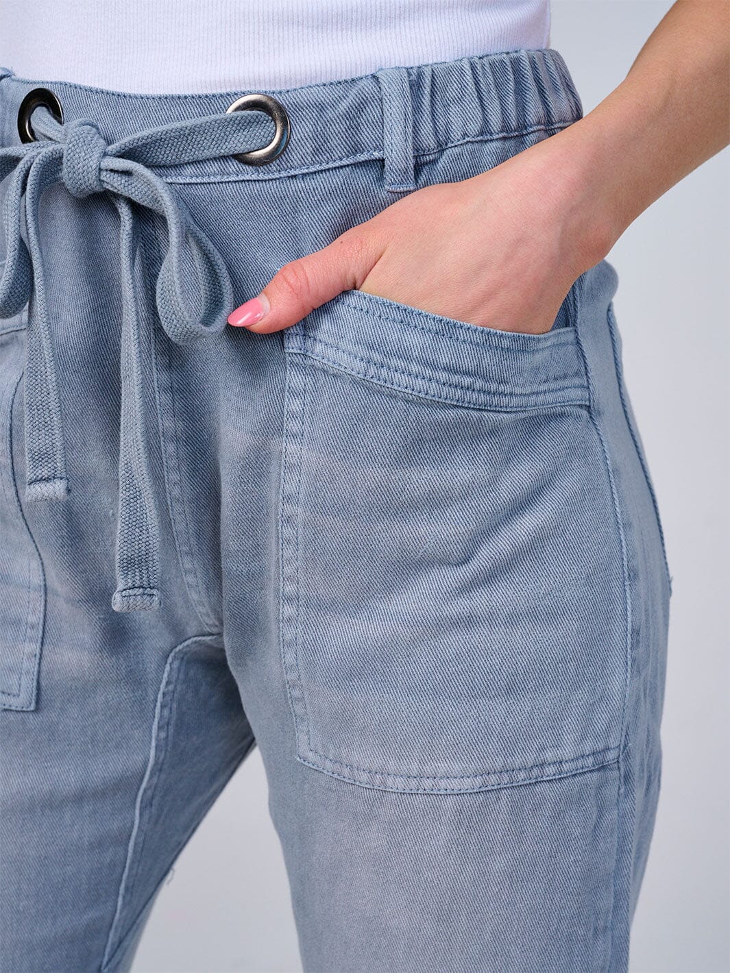 WOMEN'S ELASTIC WAIST SELF TIE POCKETS WIDE LEG DENIM PANTS