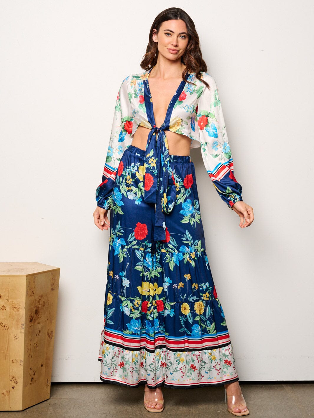 WOMEN'S LONG SLEEVE CROP TOP & ELASTIC WAIST TIERED PANTS FLORAL 2PC. SET