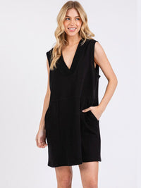 WOMEN'S SLEEVELESS V-NECK FRONT POCKETS LOOSE FIT MINI DRESS