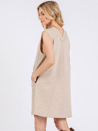 WOMEN'S SLEEVELESS V-NECK FRONT POCKETS LOOSE FIT MINI DRESS