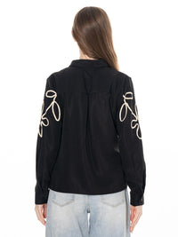 WOMEN'S LONG SLEEVE BUTTON UP EMBROIDERY DETAILED BLOUSE