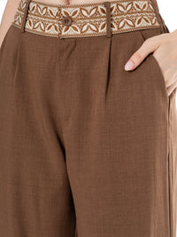 WOMEN'S BUTTON CLOSURE ELASTIC EMBROIDERY WAIST FRONT POCKETS WIDE LEG PANTS