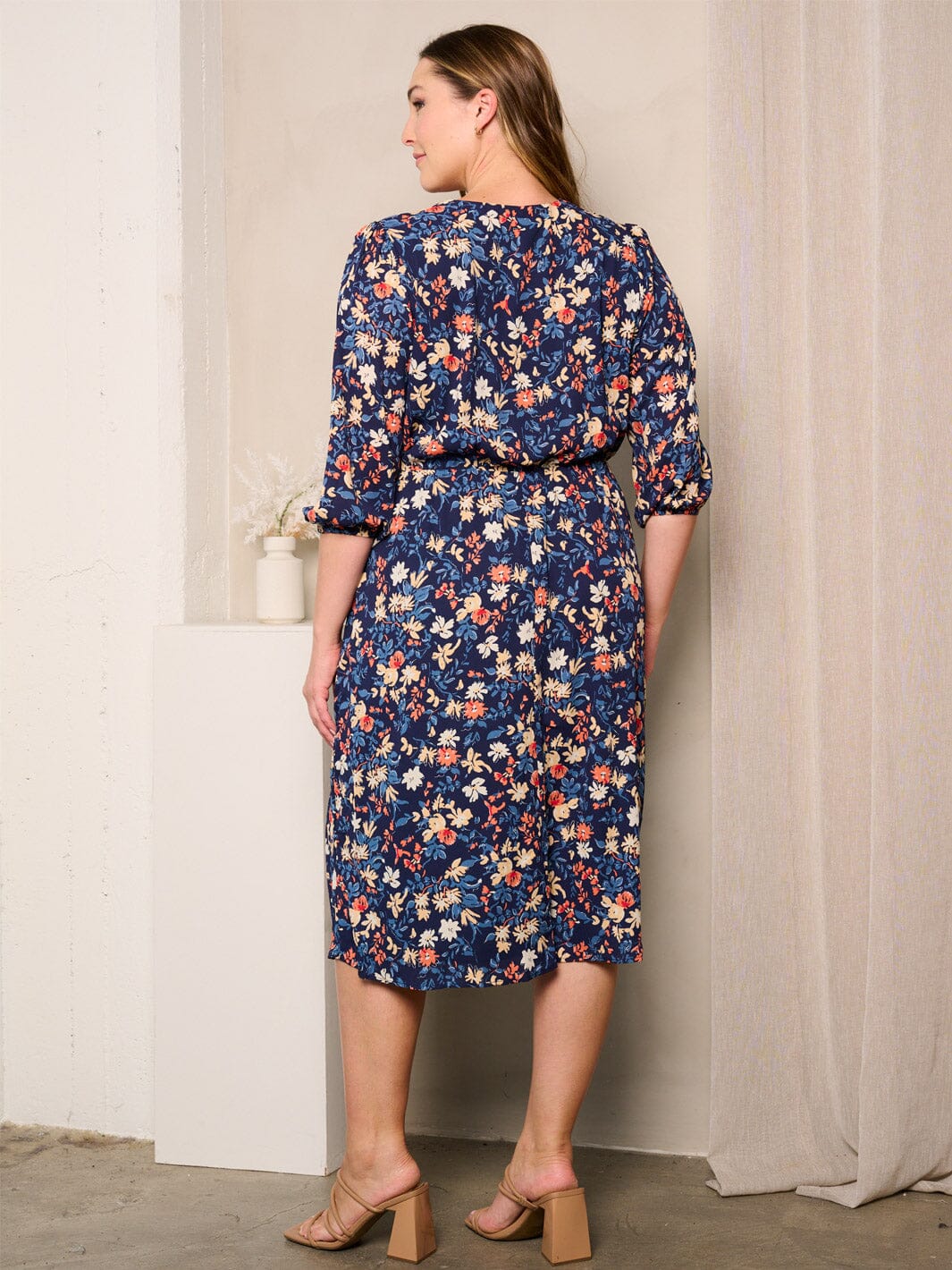 PLUS SIZE 3/4 SLEEVES V-NECK ELASTIC WAIST FLORAL MIDI DRESS