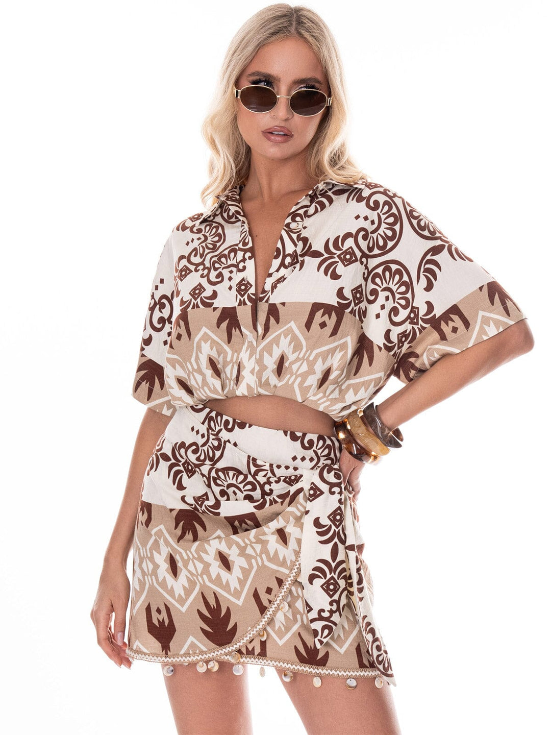 WOMEN'S SHORT SLEEVE BUTTON UP MULTI PRINT BLOUSE