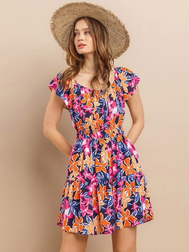 WOMEN'S SHORT SLEEVE ELASTIC WAIST FRONT POCKETS FLORAL MINI DRESS