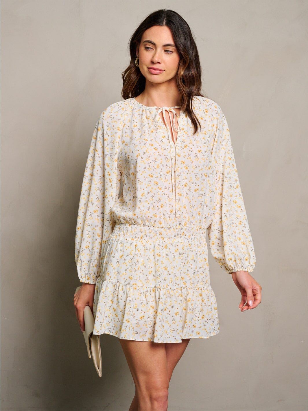 WOMEN'S LONG SLEEVE SMOCK WAIST FLORAL ROMPER