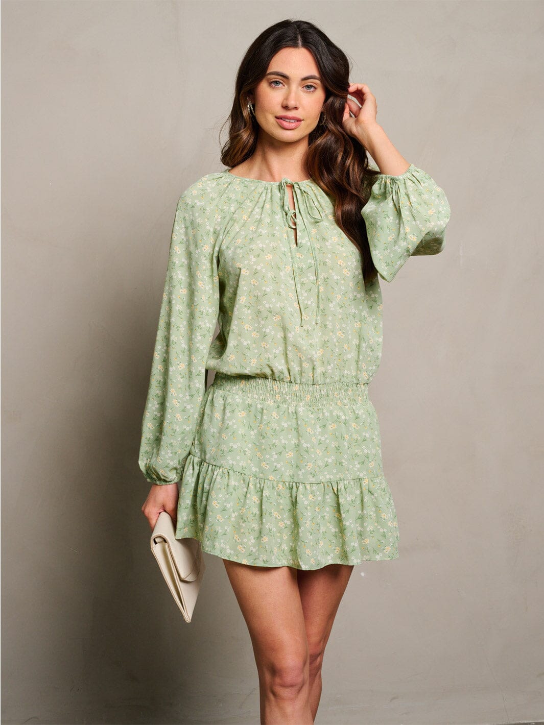 WOMEN'S LONG SLEEVE SMOCK WAIST FLORAL ROMPER