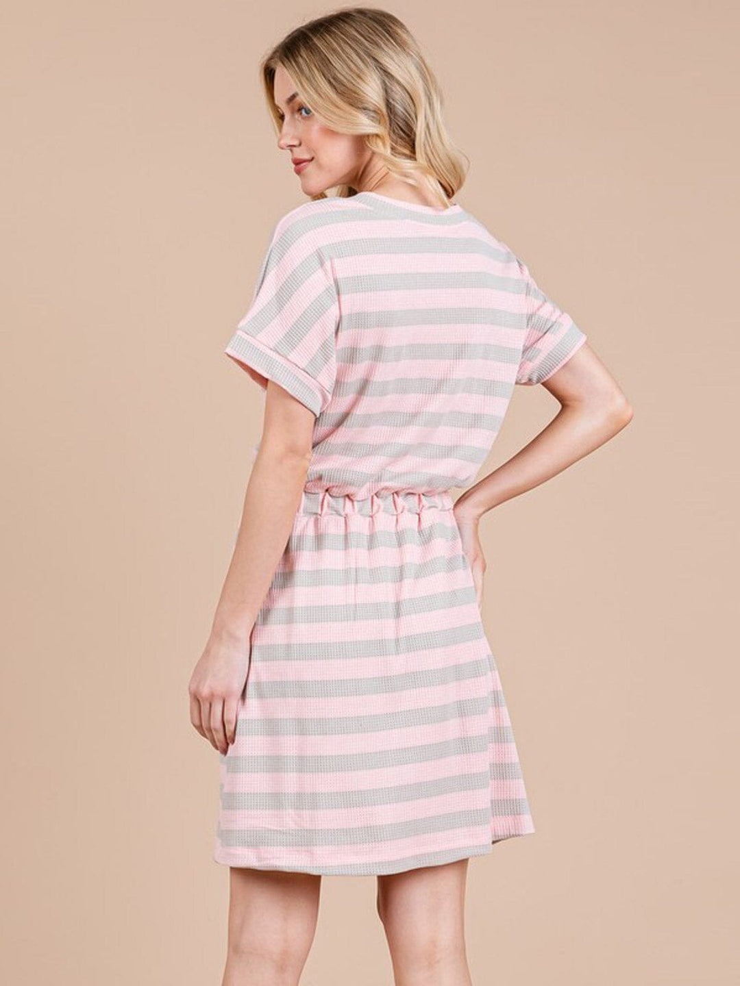 WOMEN'S SHORT SLEEVE FRONT POCKETS ADJUSTABLE WAIST STRIPES MINI DRESS