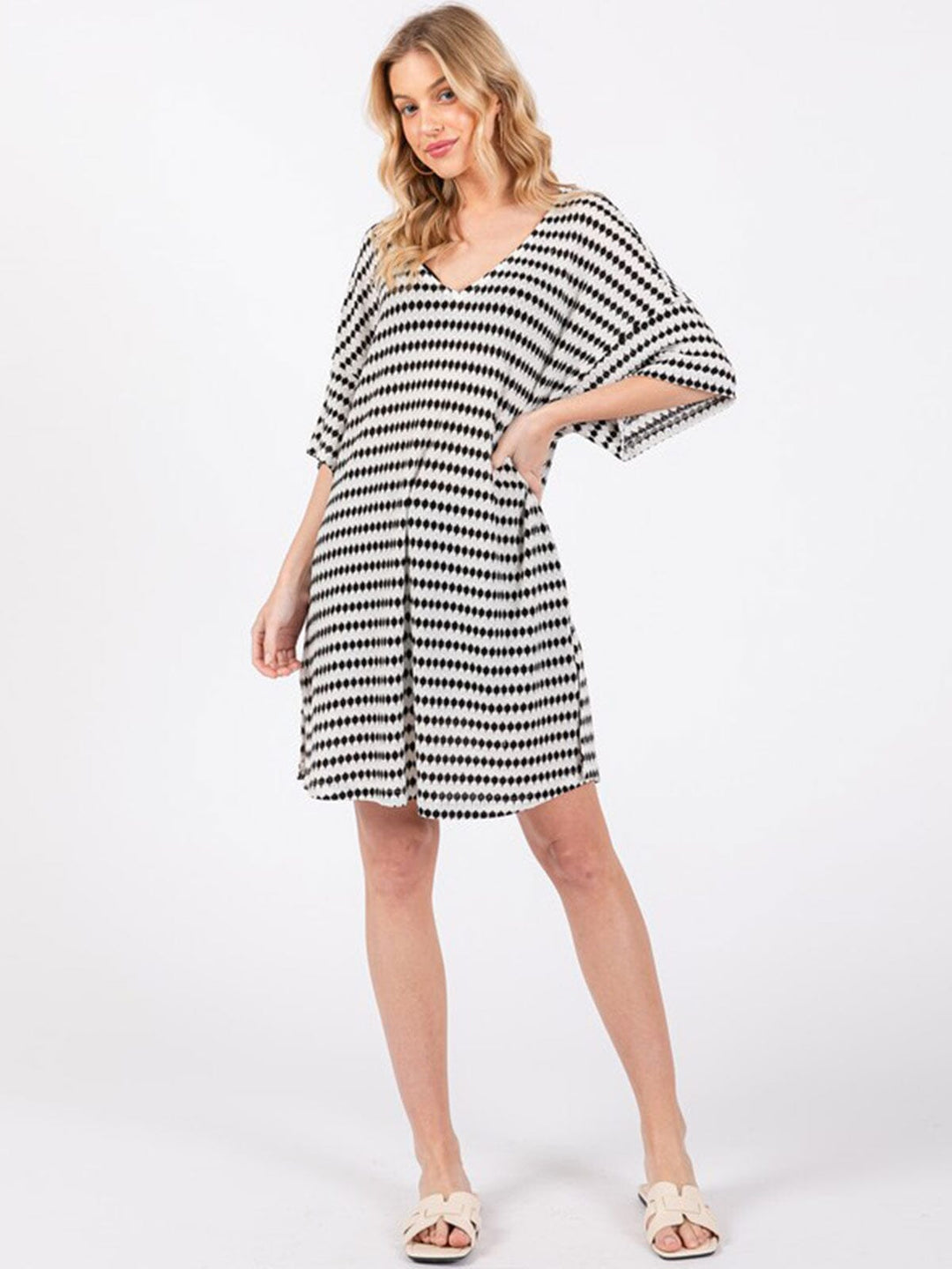 WOMEN'S SHORT SLEEVE V-NECK COLORBLOCK LOOSE FIT MINI DRESS