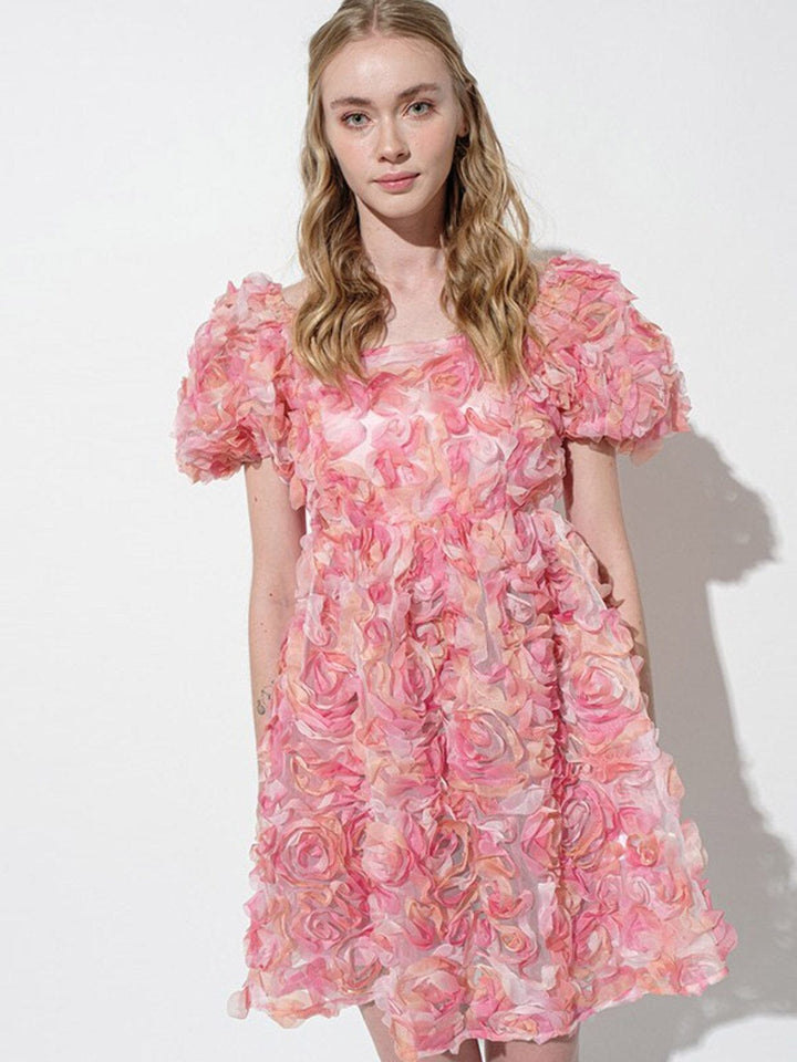 WOMEN'S SHORT PUFF SLEEVE FLOWER DETAILED BABYDOLL MINI DRESS