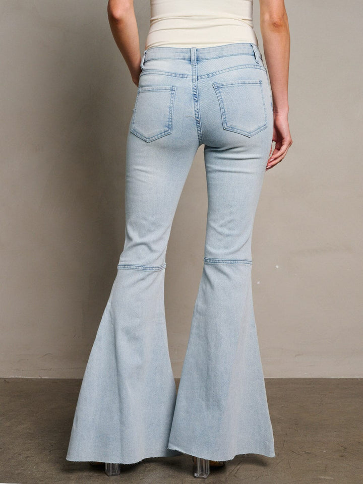 WOMEN'S BUTTON CLOSURE BELL BOTTOMS DENIM WASHED PANTS