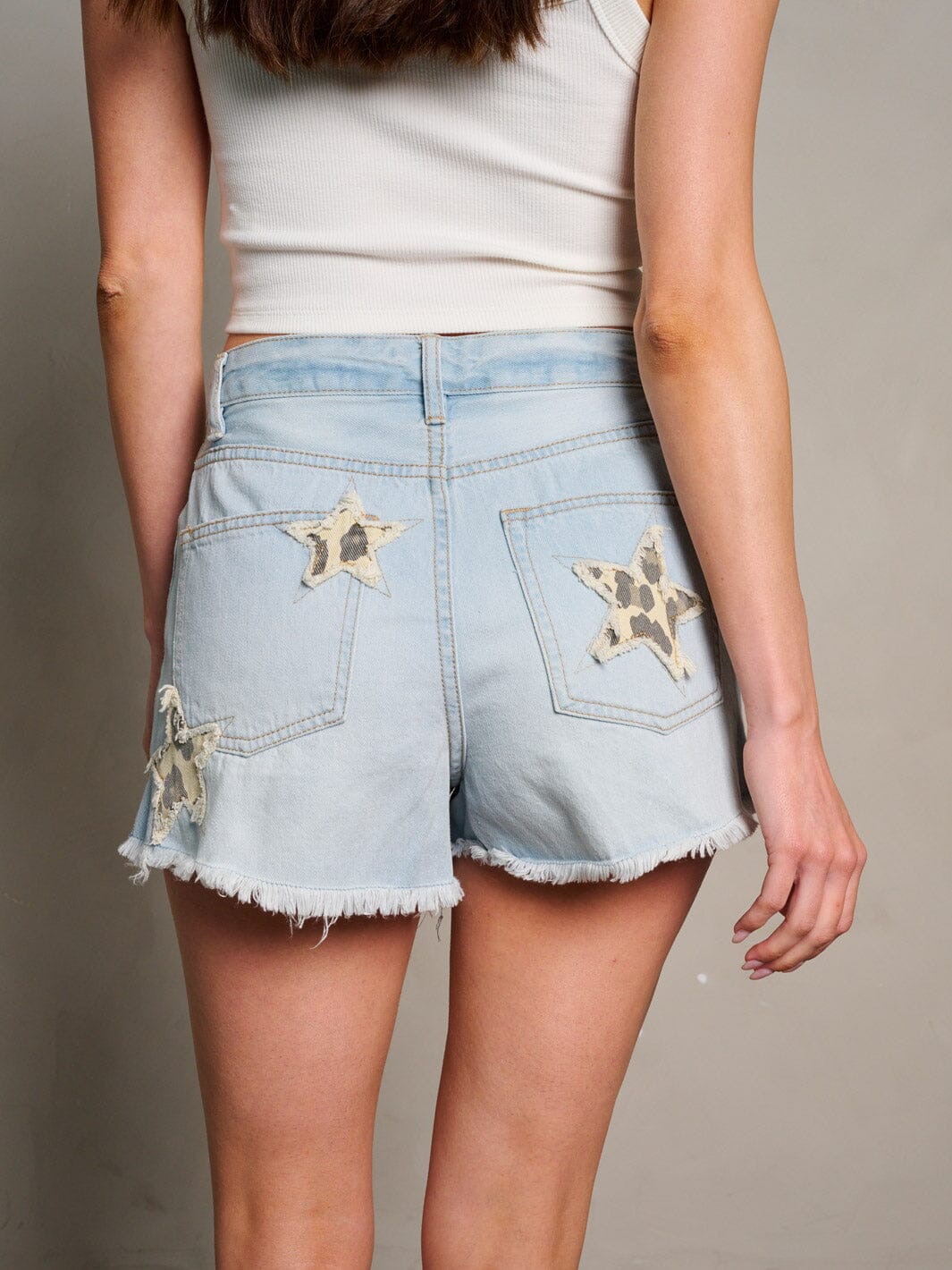 WOMEN'S BUTTON CLOSURE POCKETS CAMO STARS DENIM MINI SHORTS
