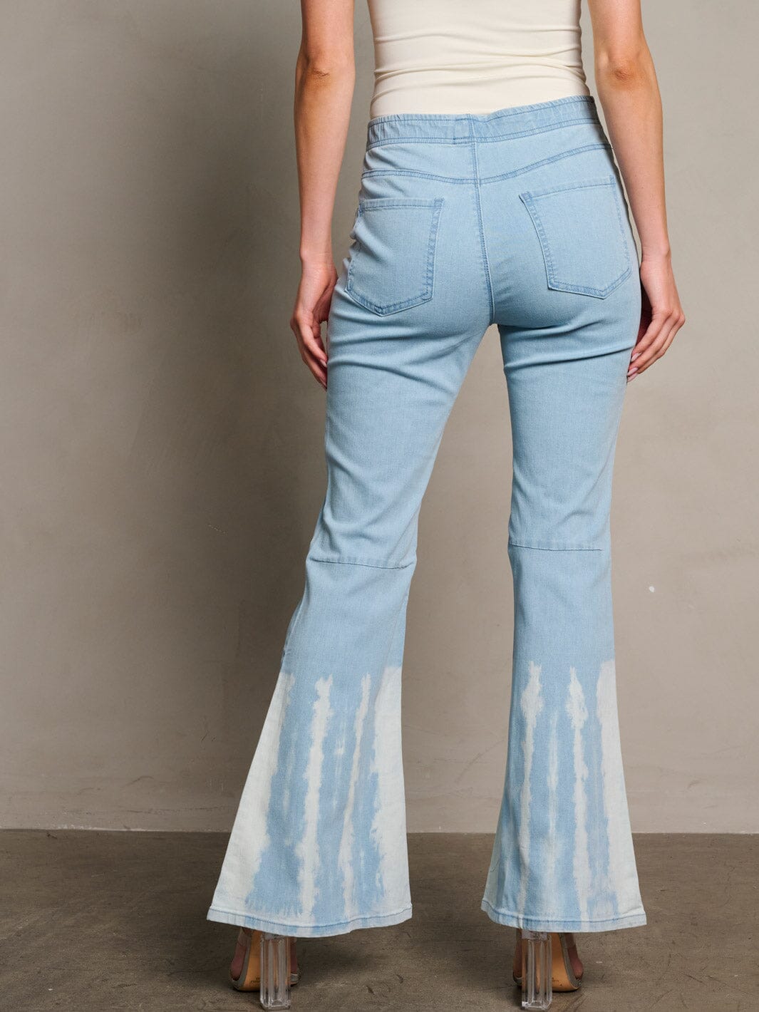 WOMEN'S BUTTON CLOSURE ANIMAL PRINT BELL BOTTOMS DENIM PANTS (Copy)