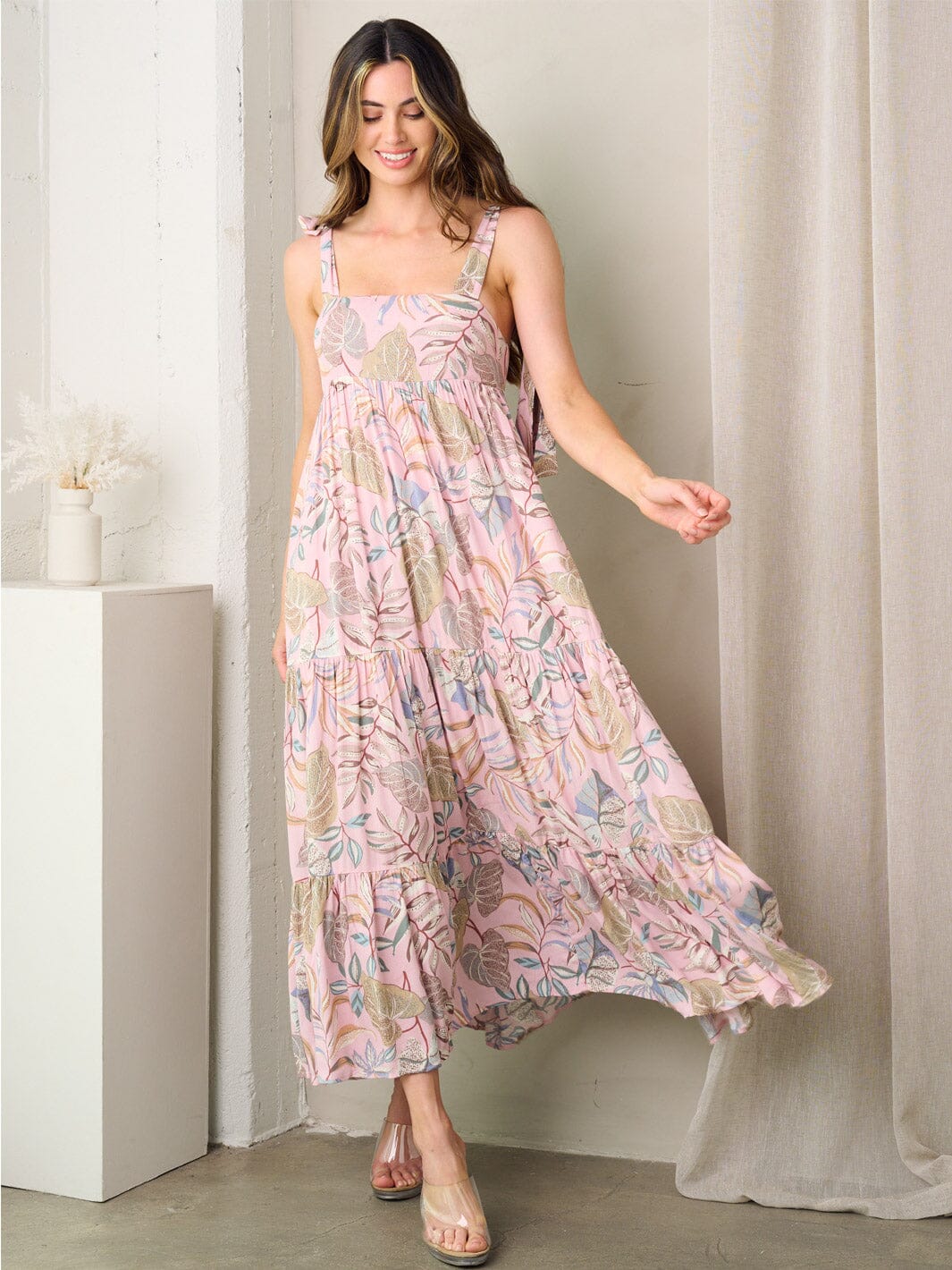 WOMEN'S SLEEVELESS SQUARE NECK TIERED LEAF PRINT MAXI DRESS
