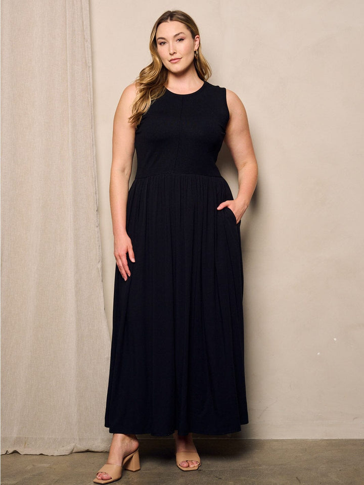 PLUS SIZE SLEEVELESS POCKETS MAXI DRESS