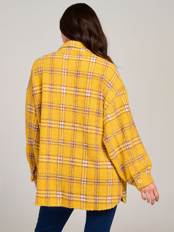 WOMEN'S LONG SLEEVE BUTTON CLOSURE FRONT POCKETS SHERPA PLAID JACKET
