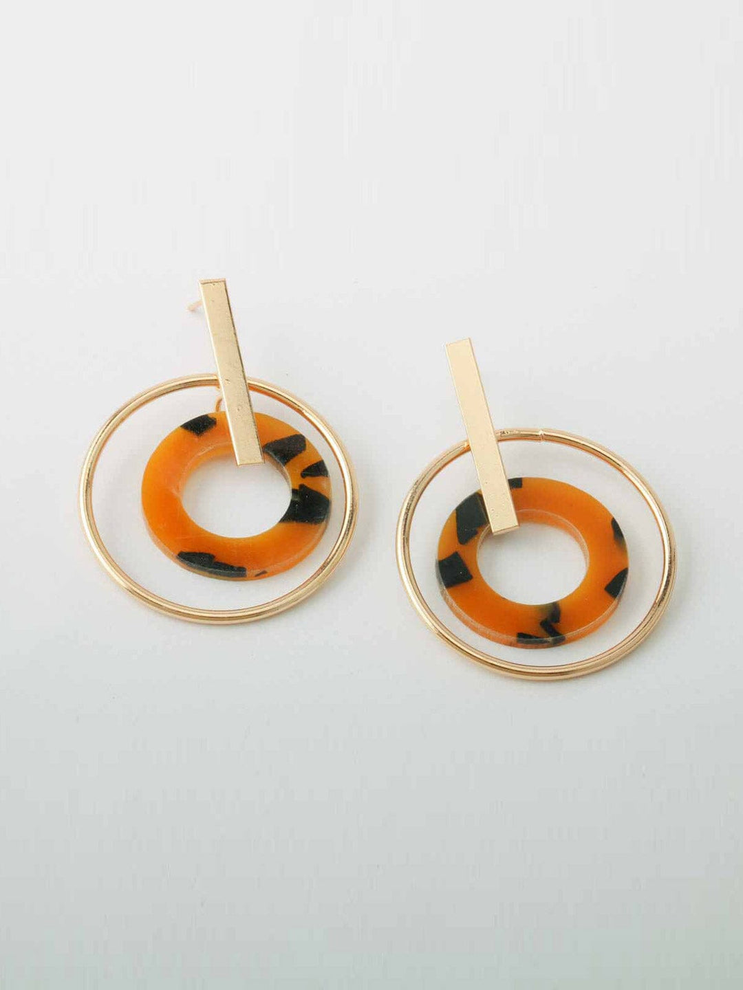 WOMEN'S GOLD ASSORTED COLORS HOOPS EARRINGS