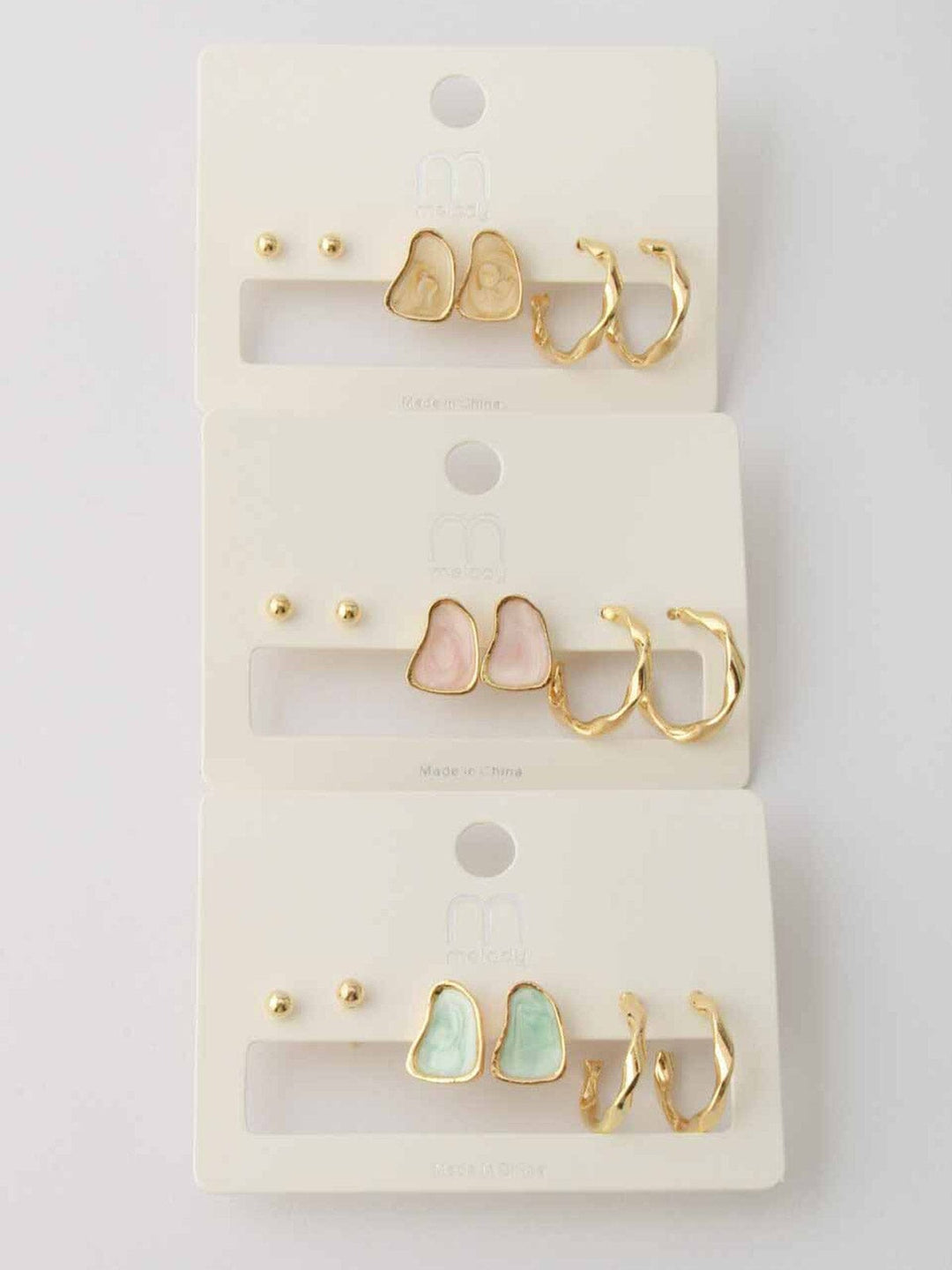 WOMEN'S ASSORTED DESIGNS EARRINGS