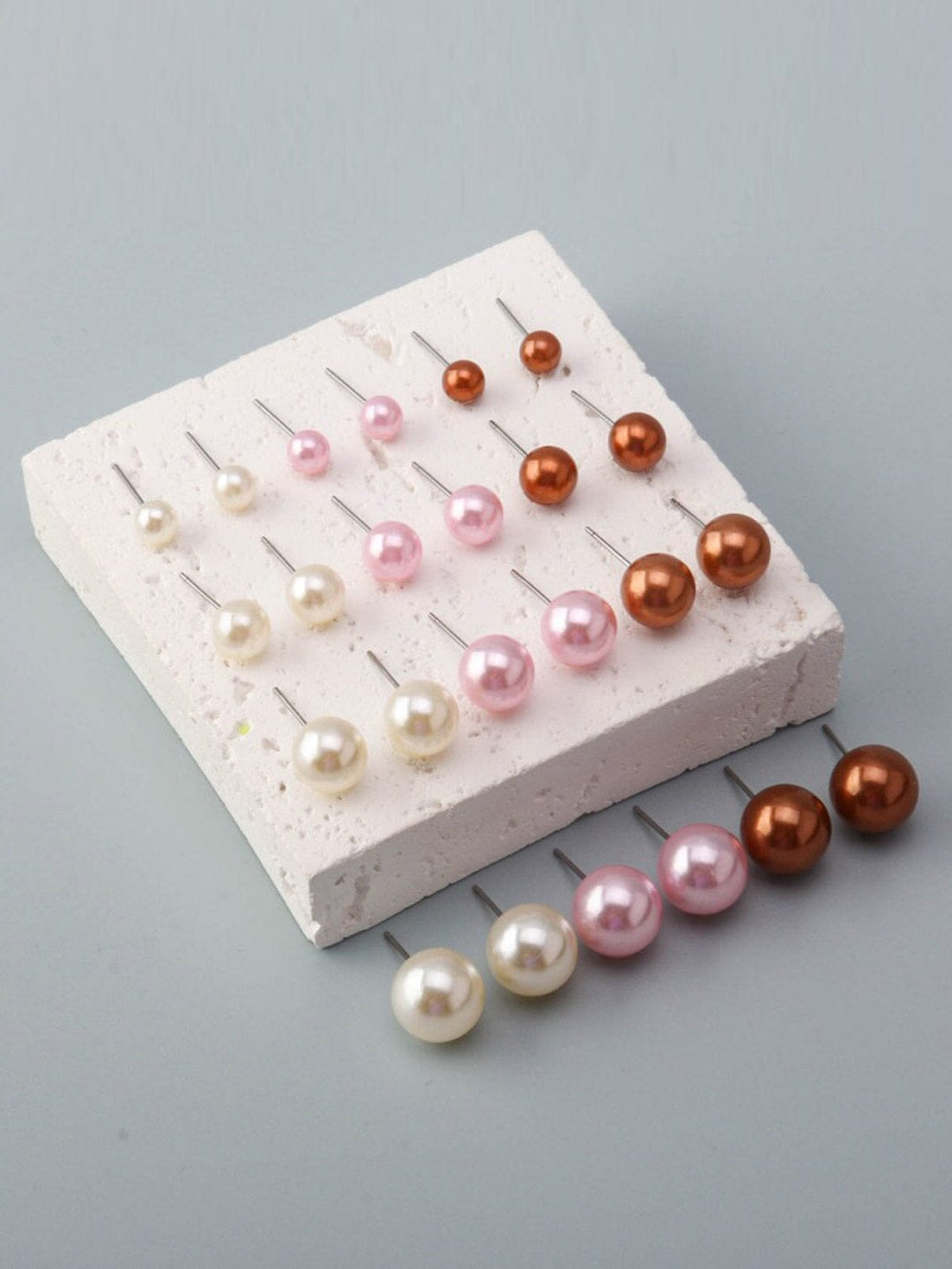 WOMEN'S FASHION ASSORTED COLORS PEARLS EARRINGS