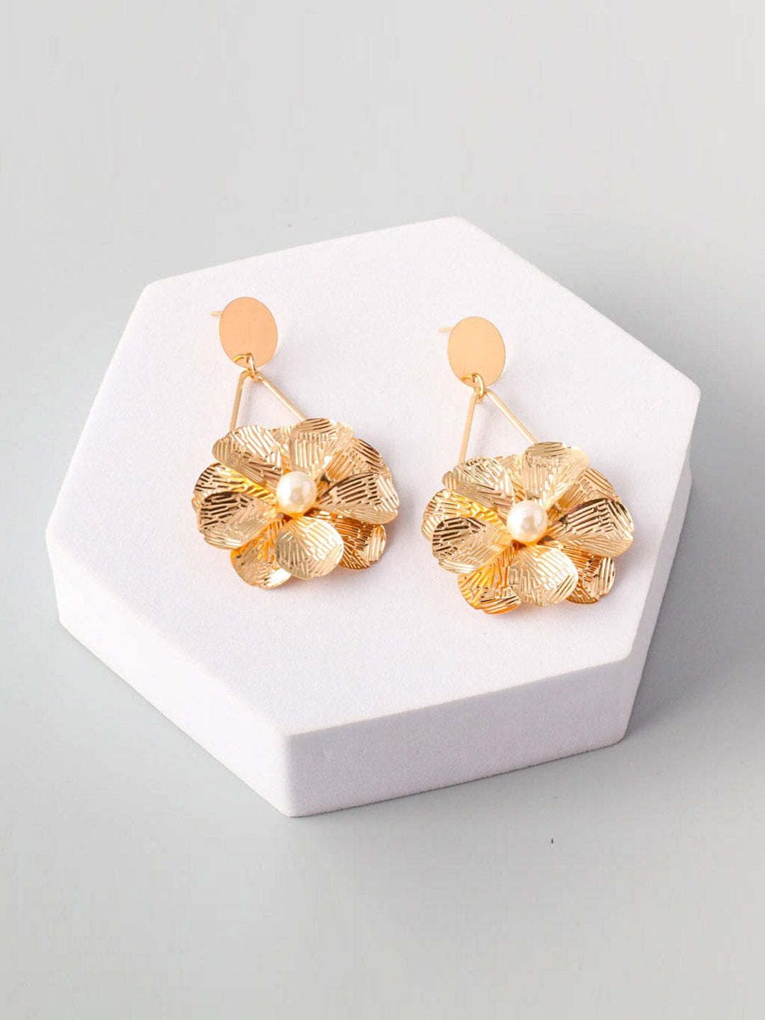 WOMEN'S GOLD & SILVER FLOWER EARRINGS