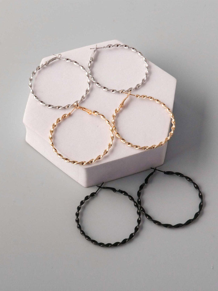 WOMEN'S FASHION ASSORTED COLORS HOOPS EARRINGS