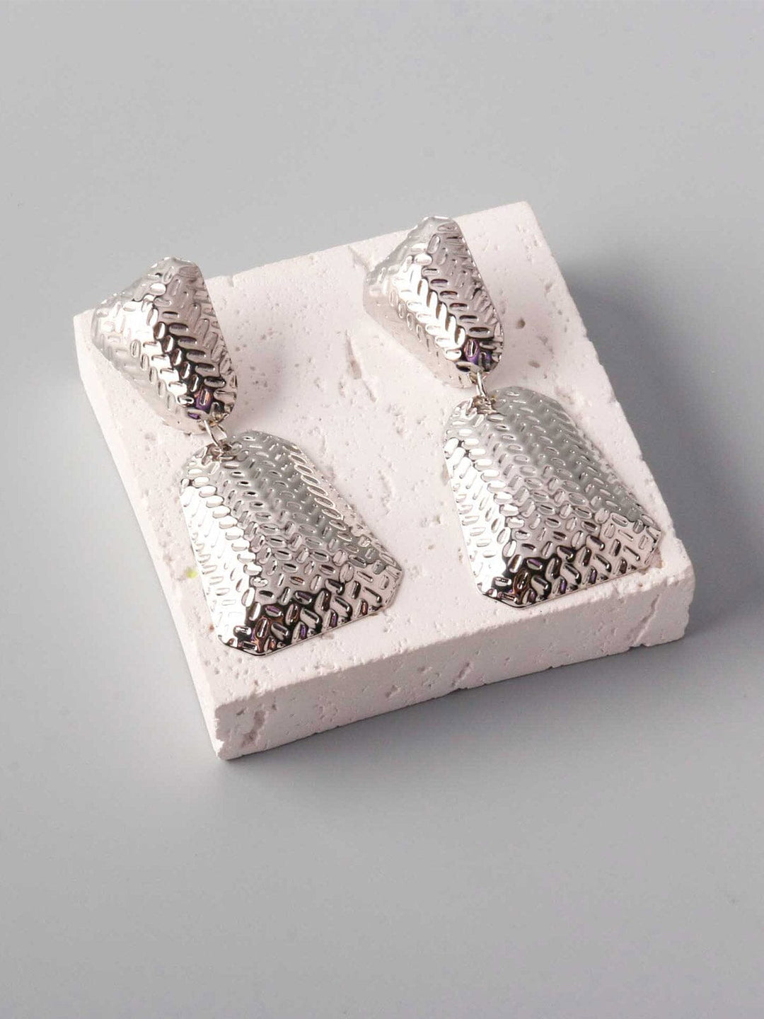 WOMEN'S FASHION GOLD & SILVER EARRINGS