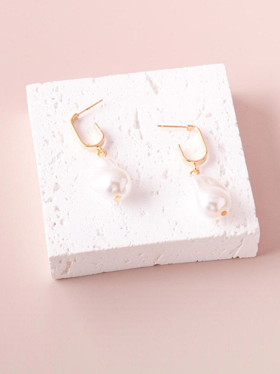 WOMEN'S FASHION GOLD & SILVER EARRINGS