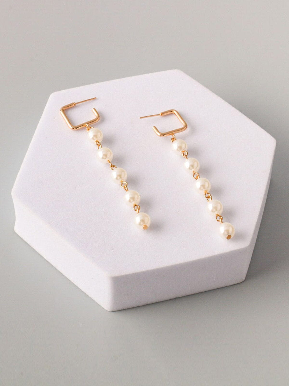 WOMEN'S FASHION GOLD PEARL EARRINGS