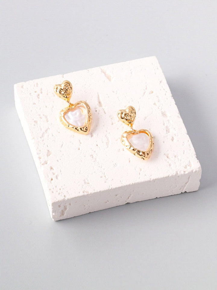 WOMEN'S GOLD HEART EARRINGS