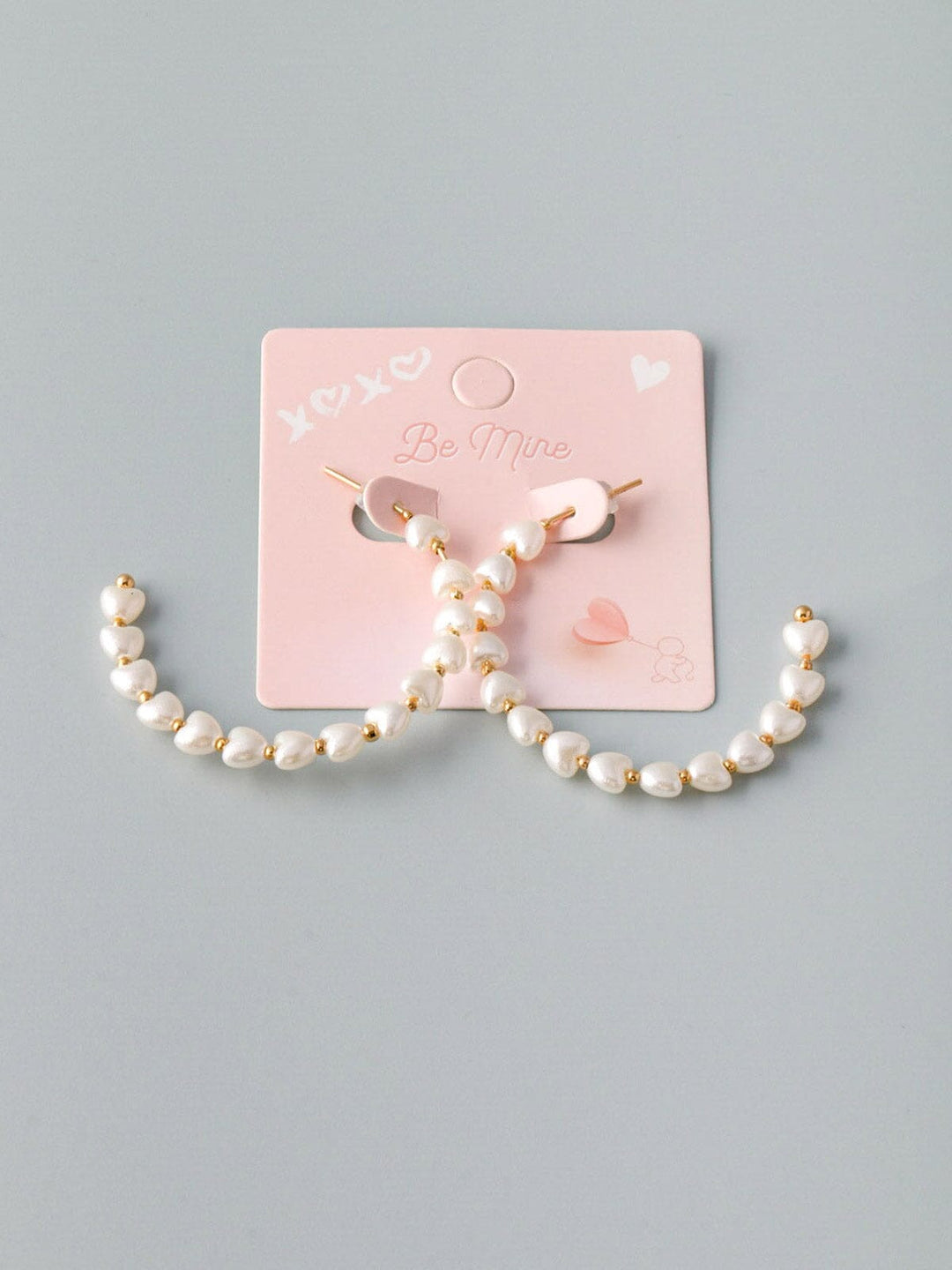 WOMEN'S WHITE PEARL HEART EARRINGS